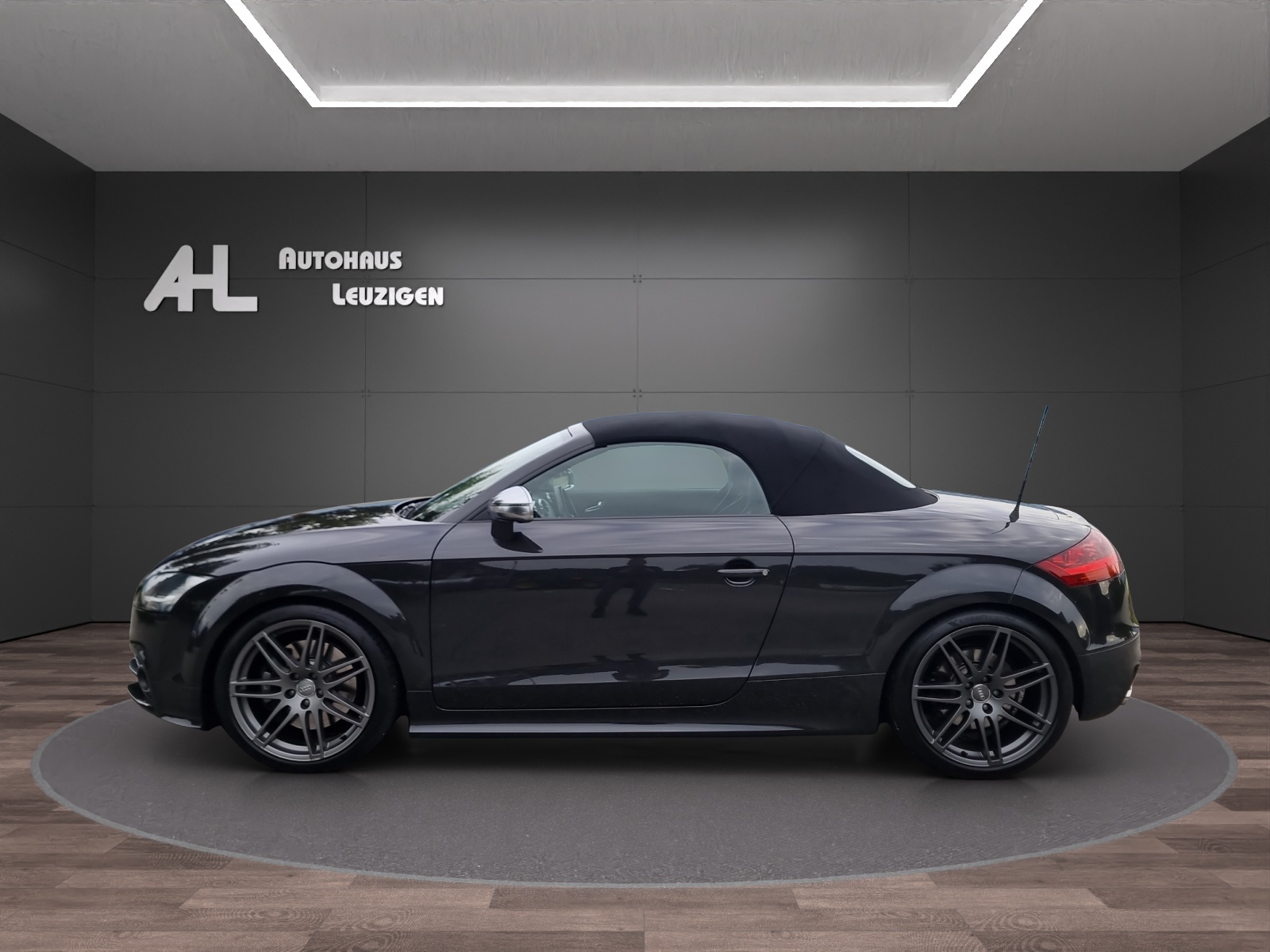 AUDI TTS Roadster 2.0 TFSI quattro S-tronic-image-1