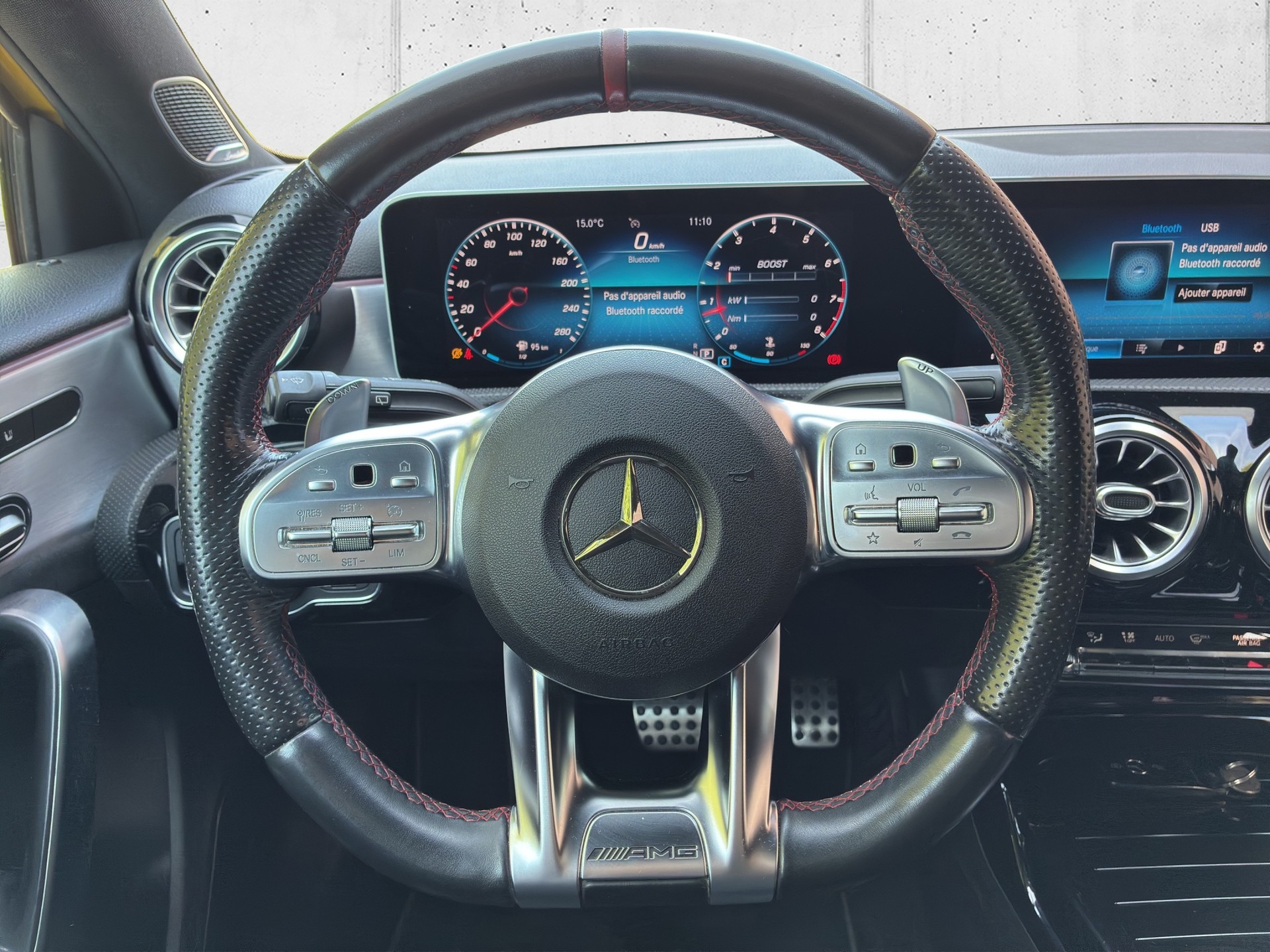MERCEDES-BENZ A 35 AMG 4Matic Speedshift-image-13