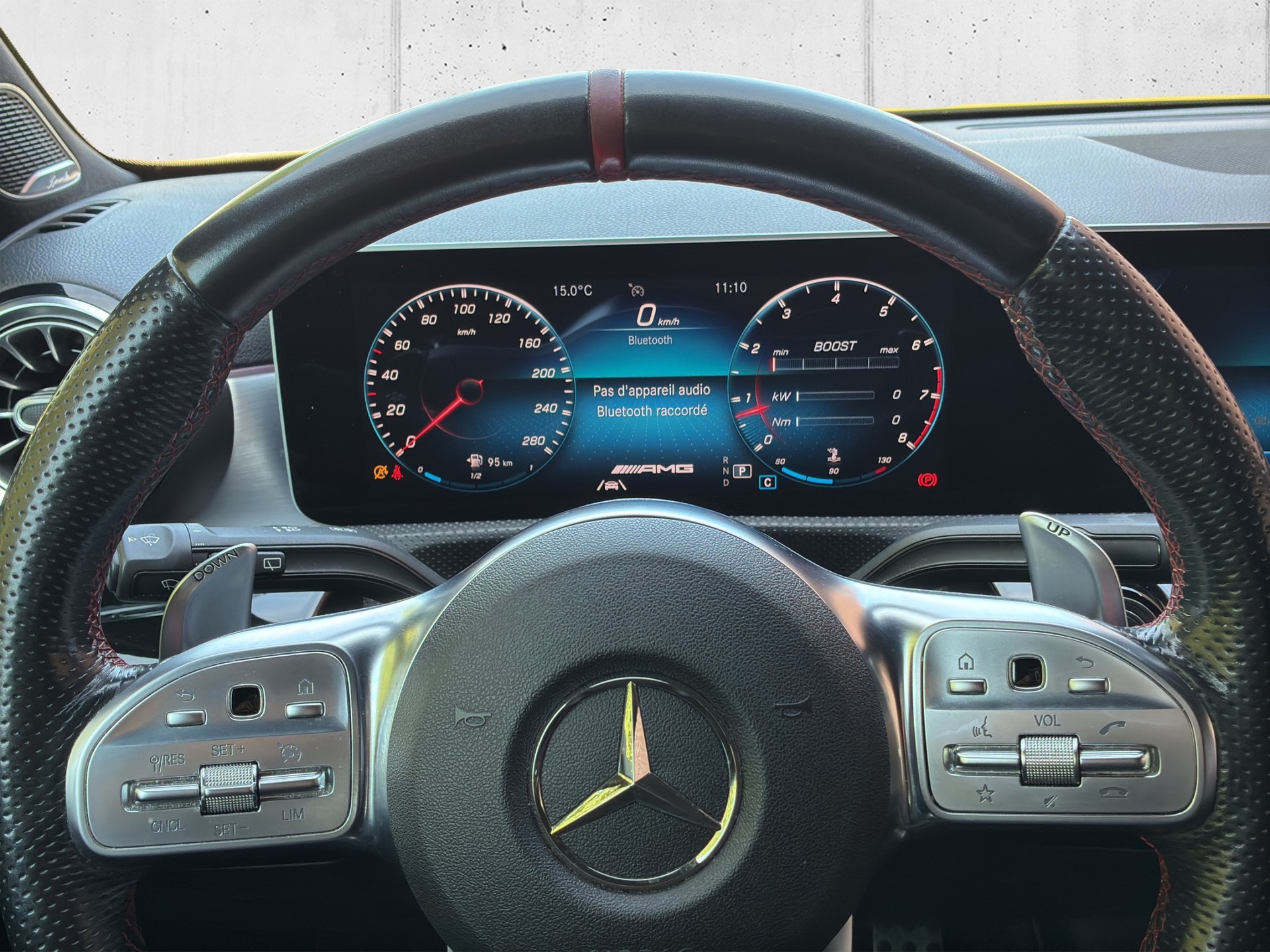 MERCEDES-BENZ A 35 AMG 4Matic Speedshift-image-15