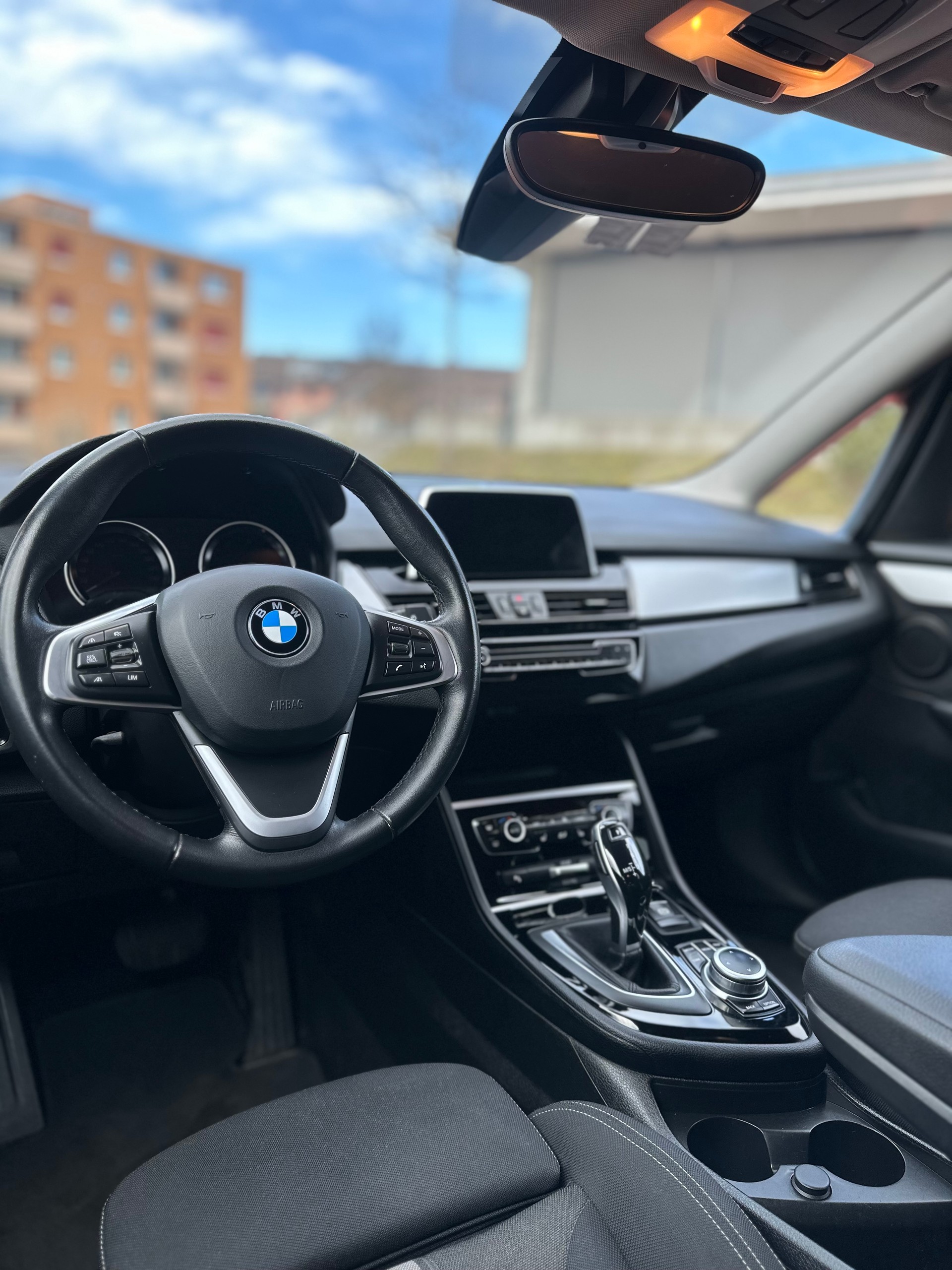 BMW 218d xDrive Gran Tourer Steptronic-image-13