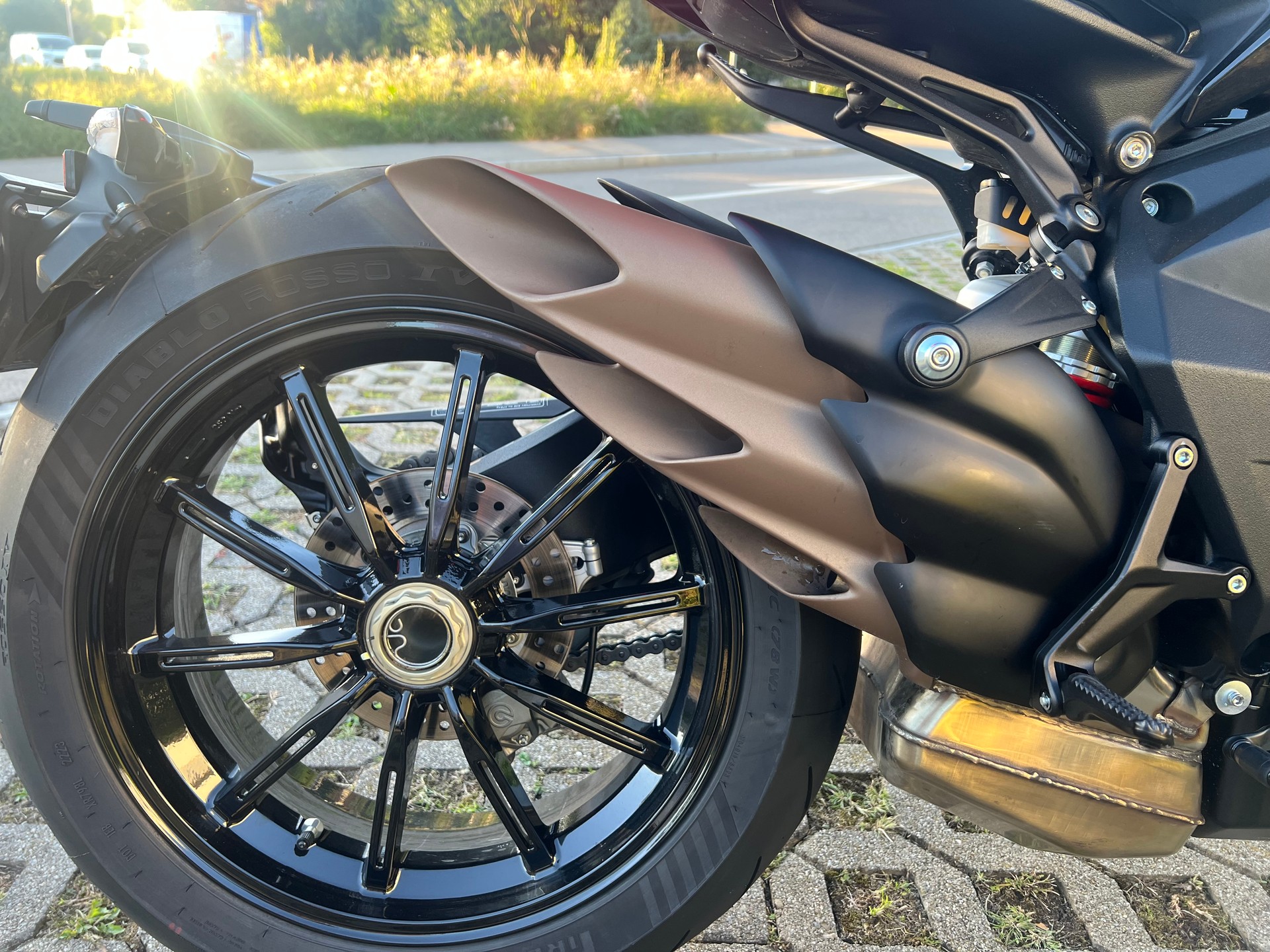MV AGUSTA Dragster 800 R-image-4