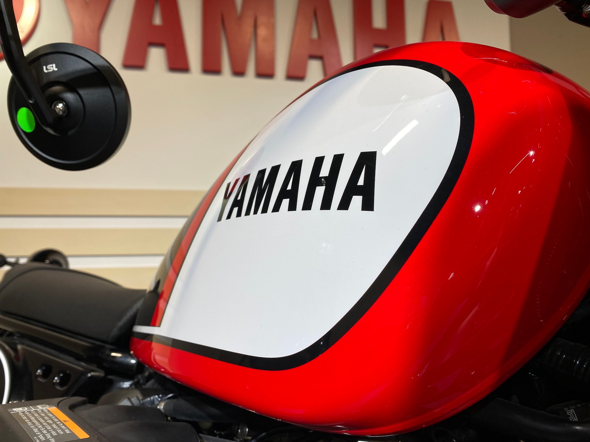 YAMAHA SCR 950 Vintage-image-12