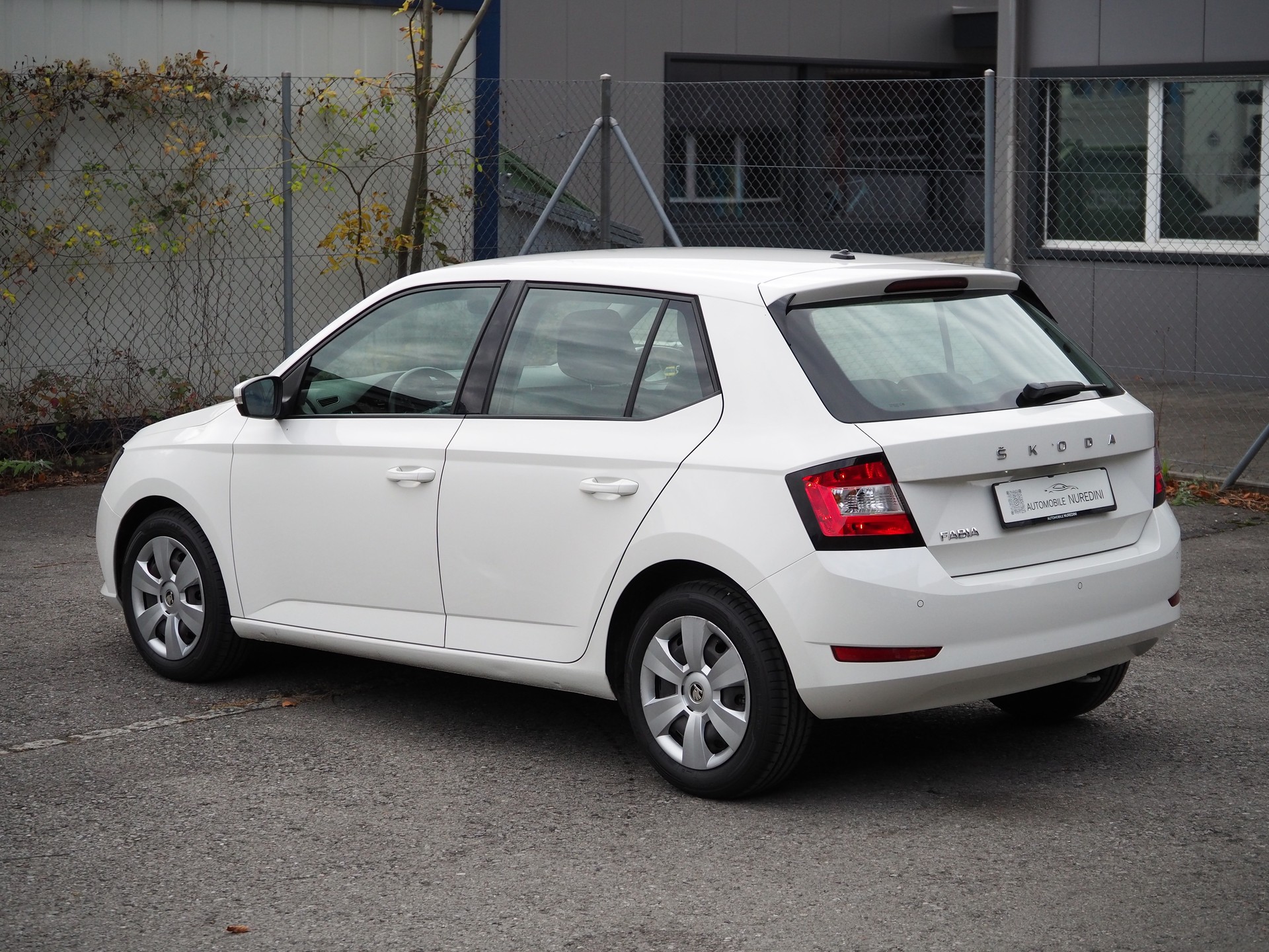 SKODA Fabia 1.0 TSI Ambition DSG-image-3
