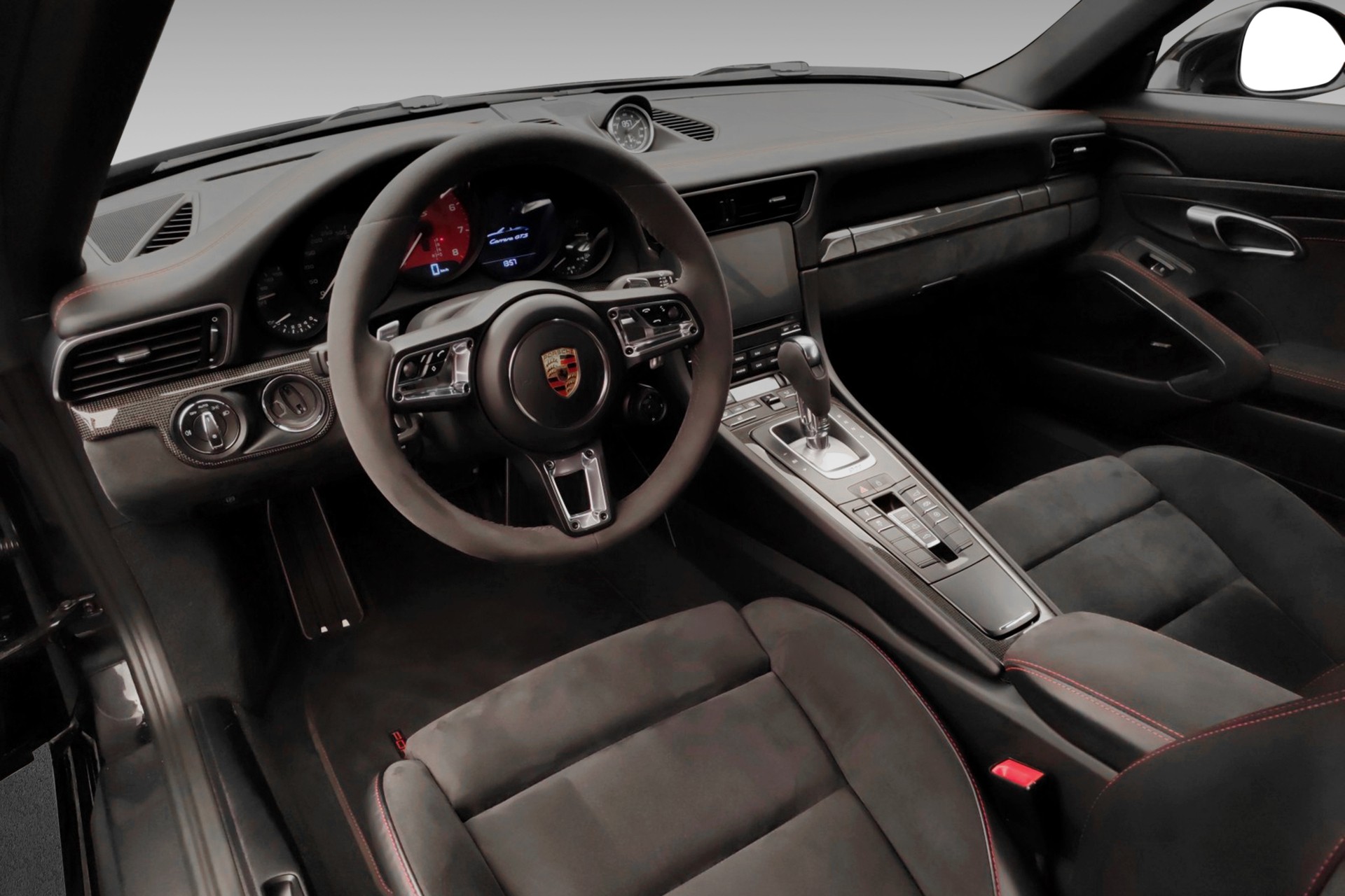 PORSCHE 911 Cabrio Carrera GTS PDK-image-17