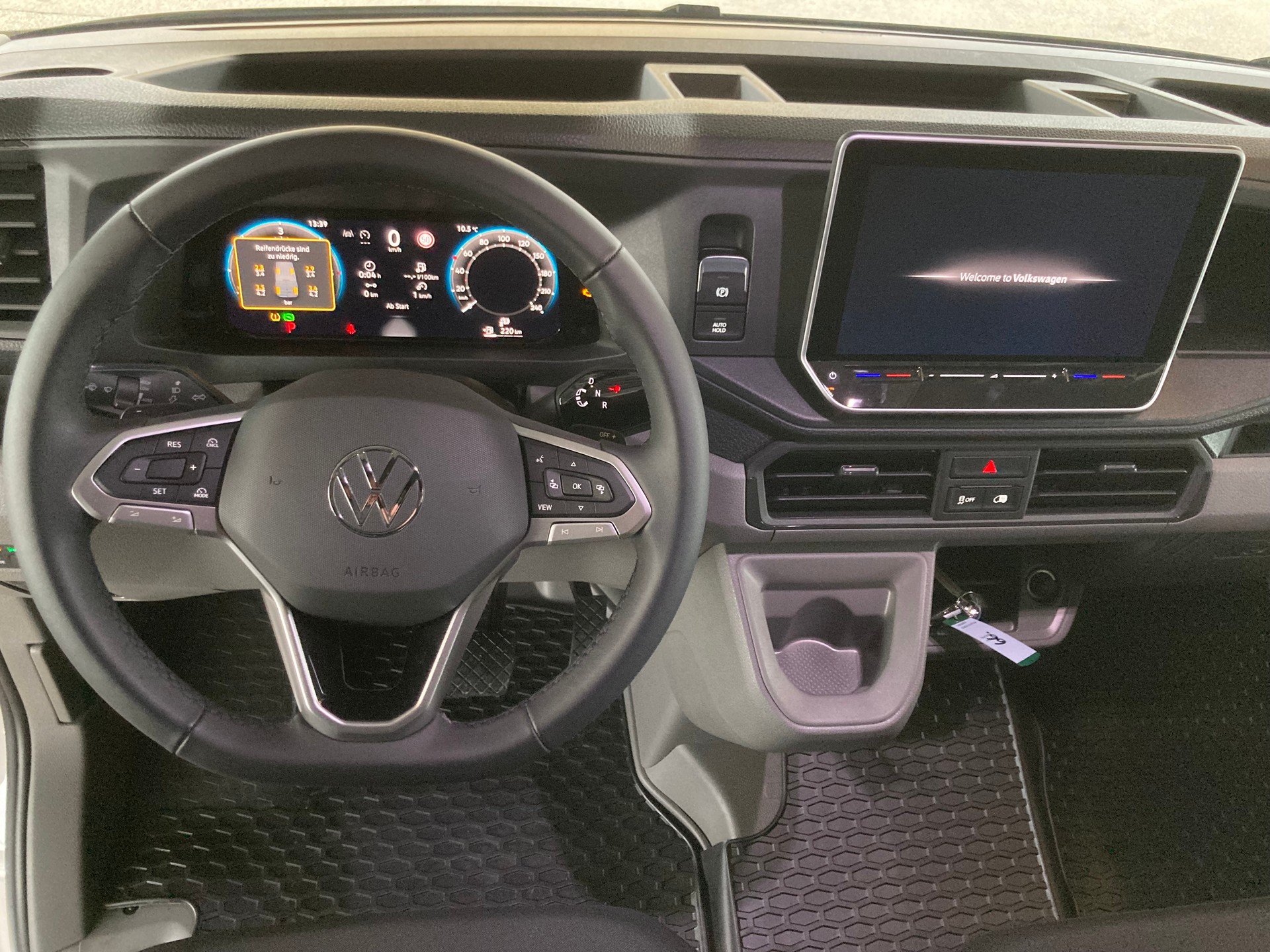 VW Crafter 35 2.0 BiTDI L3 H3 4Motion Automat-image-9