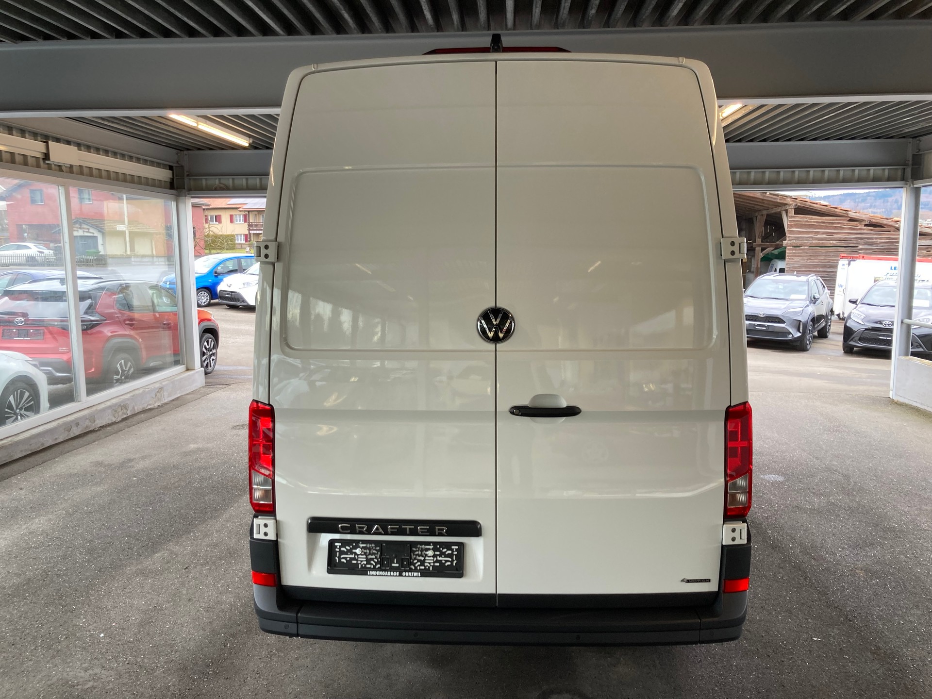 VW Crafter 35 2.0 BiTDI L3 H3 4Motion Automat-image-4