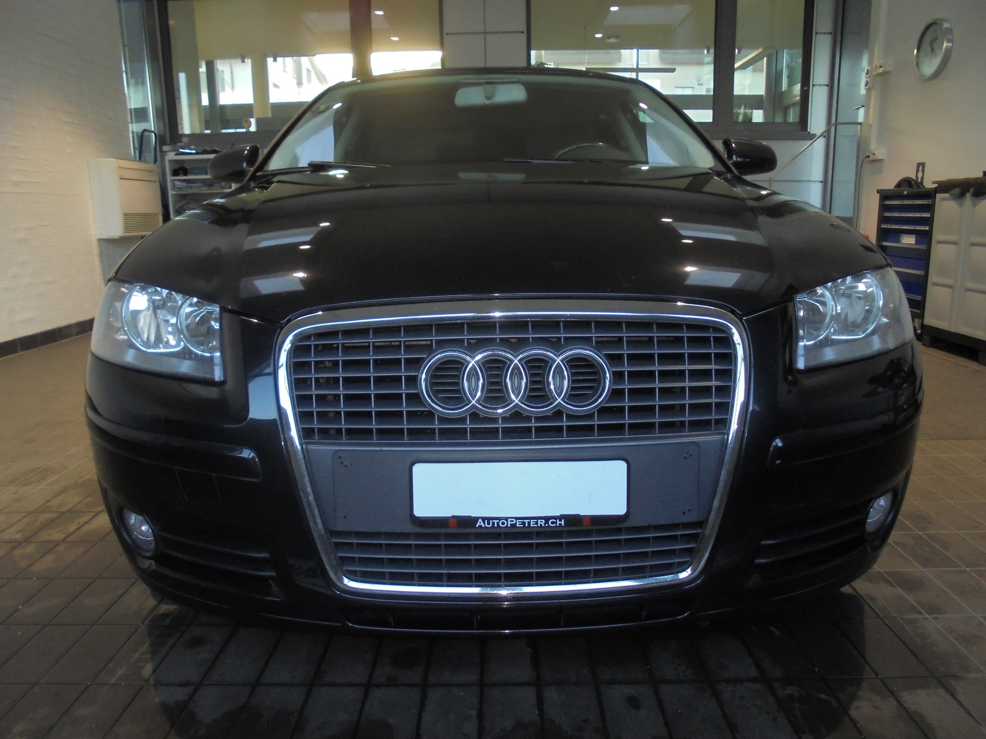 AUDI A3 Sportback 2.0 TDI Ambiente-image-1