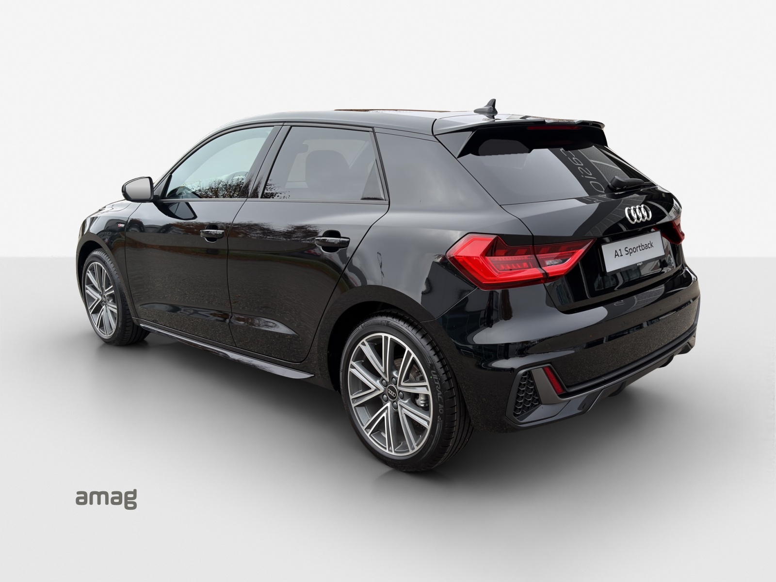 AUDI A1 Sportback 35 TFSI S Line S-tronic-showroom-element-2