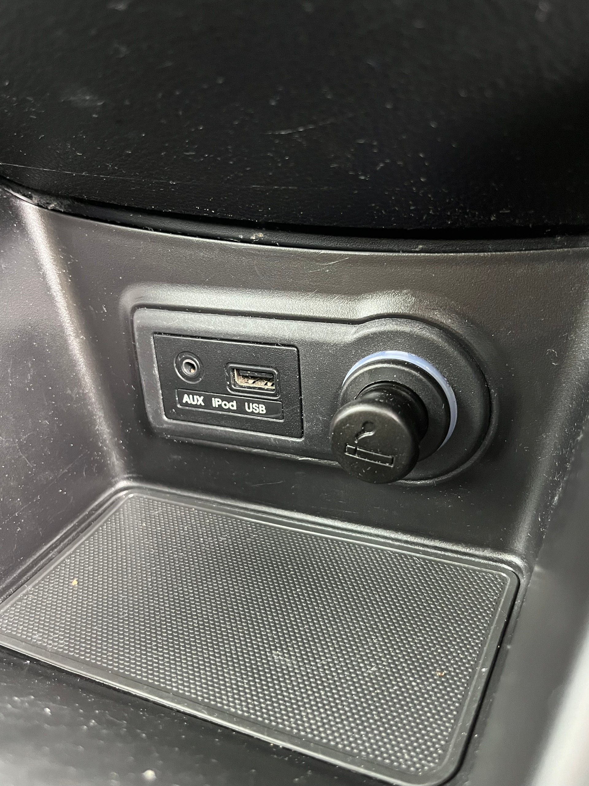 HYUNDAI iX20 1.6 Premium Automatic-image-9