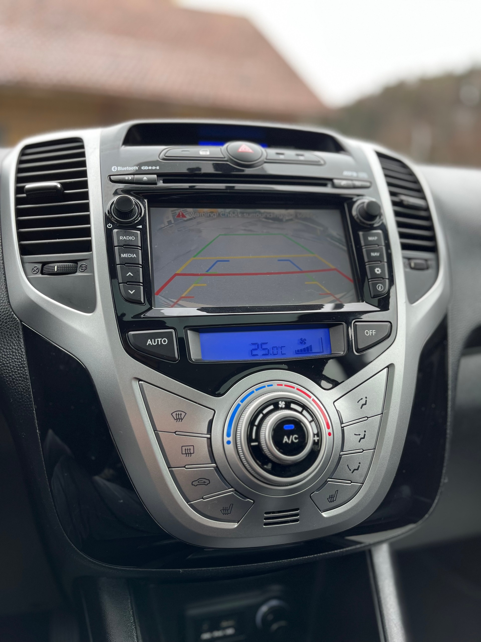 HYUNDAI iX20 1.6 Premium Automatic-image-8