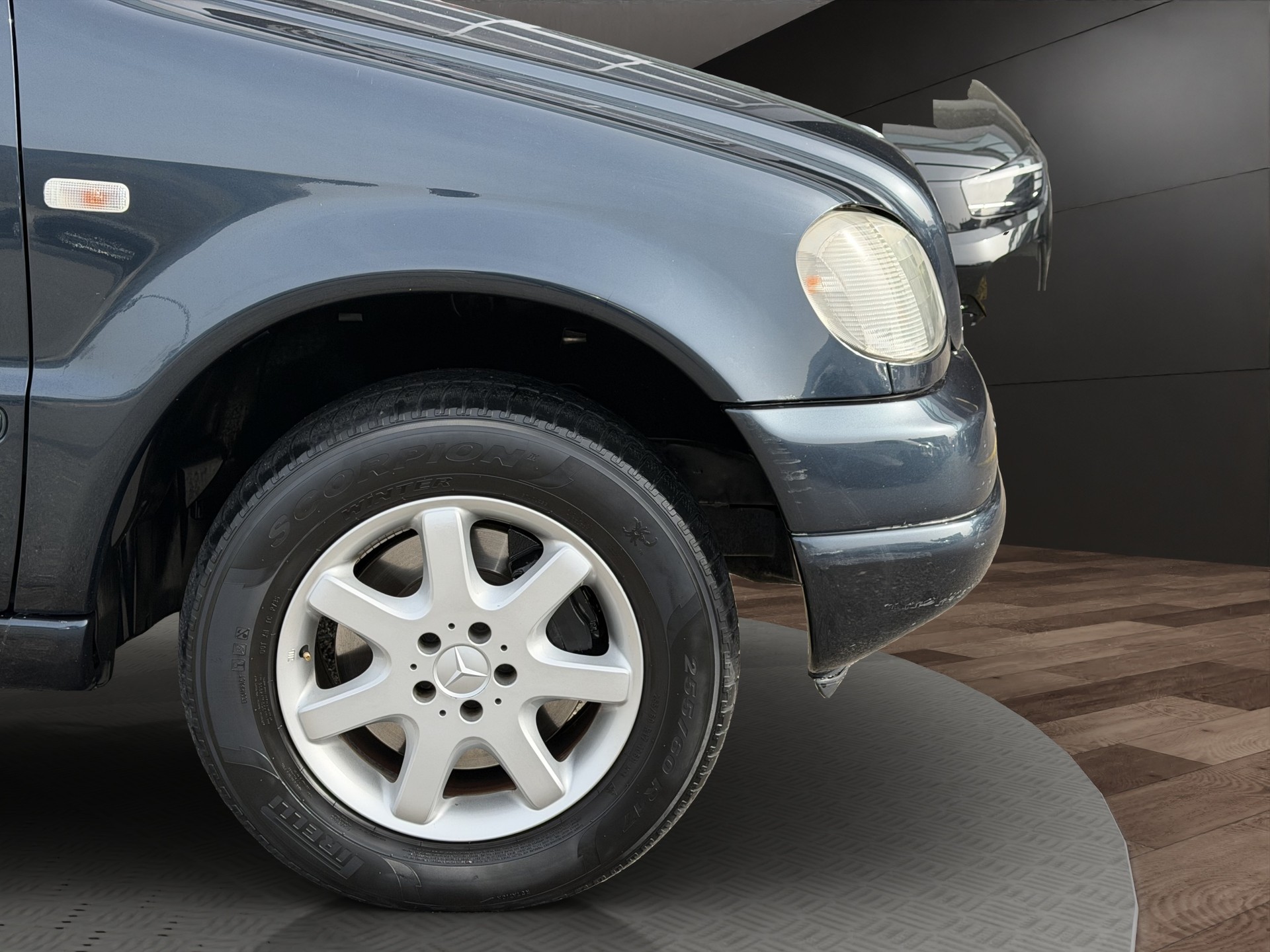 MERCEDES-BENZ ML 430 Automatic-showroom-element-2