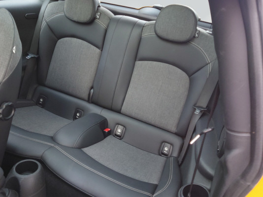 MINI Cooper-image-9