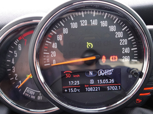 MINI Cooper-image-11