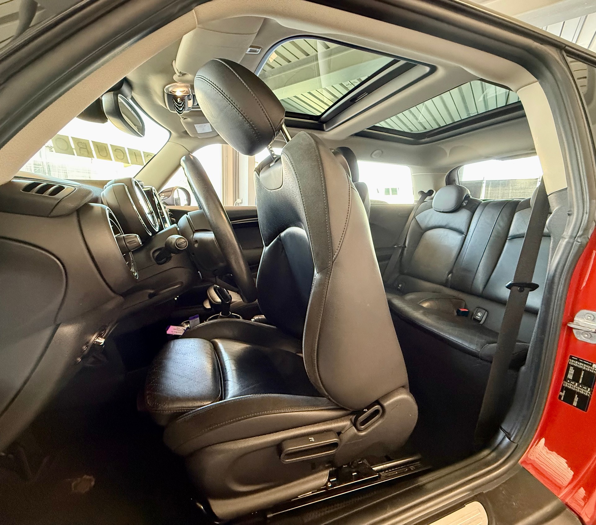 MINI Cooper S Steptronic DKG-image-24