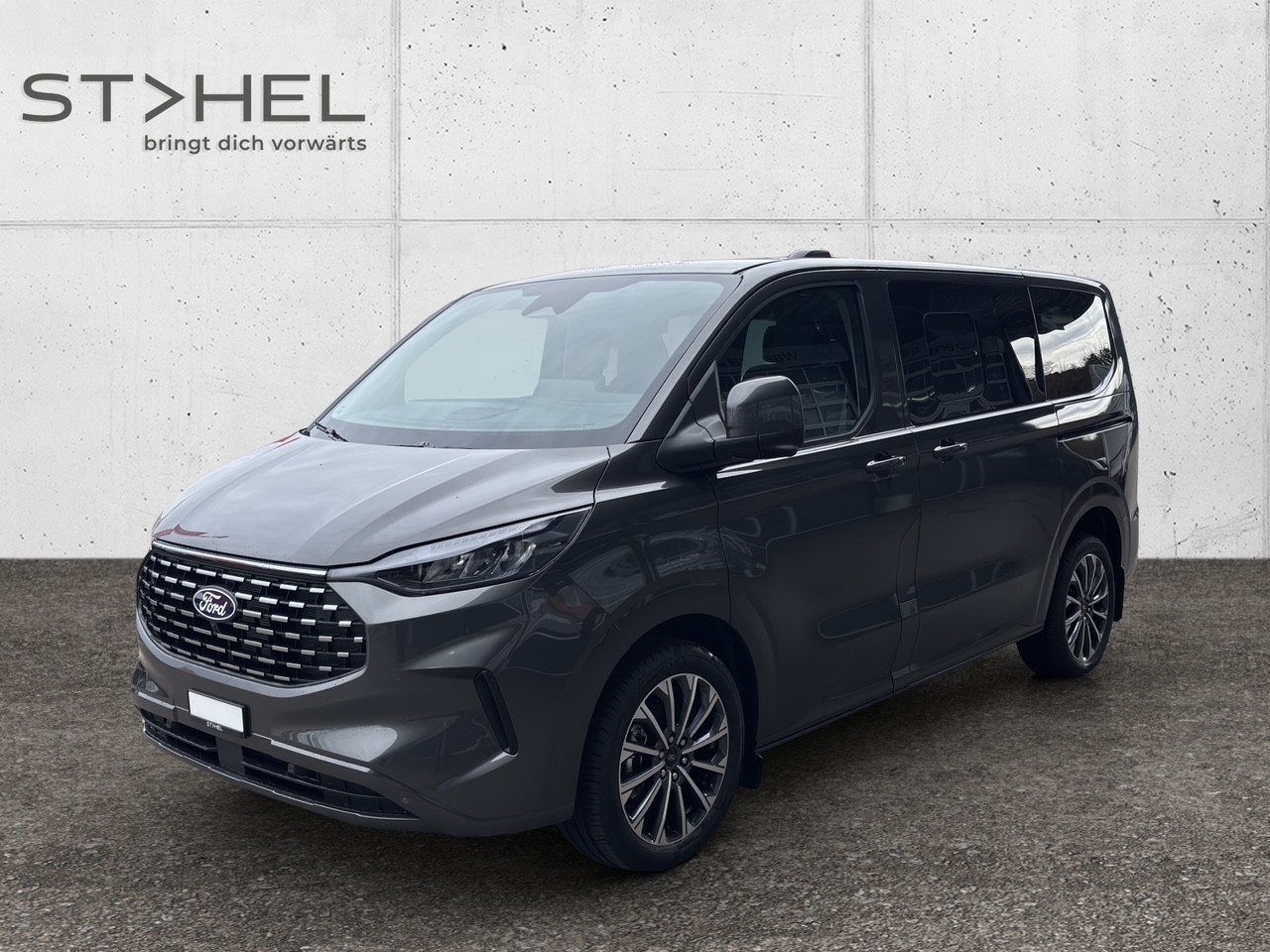 FORD Tourneo C Bus 320 L1 2.0 EcoBlue 170 Titanium X-showroom-element-2