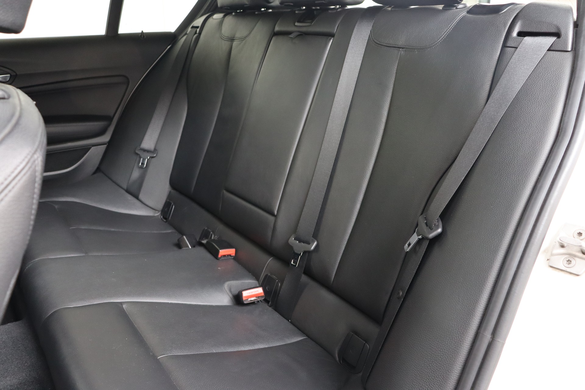 BMW M135i STEPTRONIC ** MILLTEK ** HECKANTRIEB **-image-17