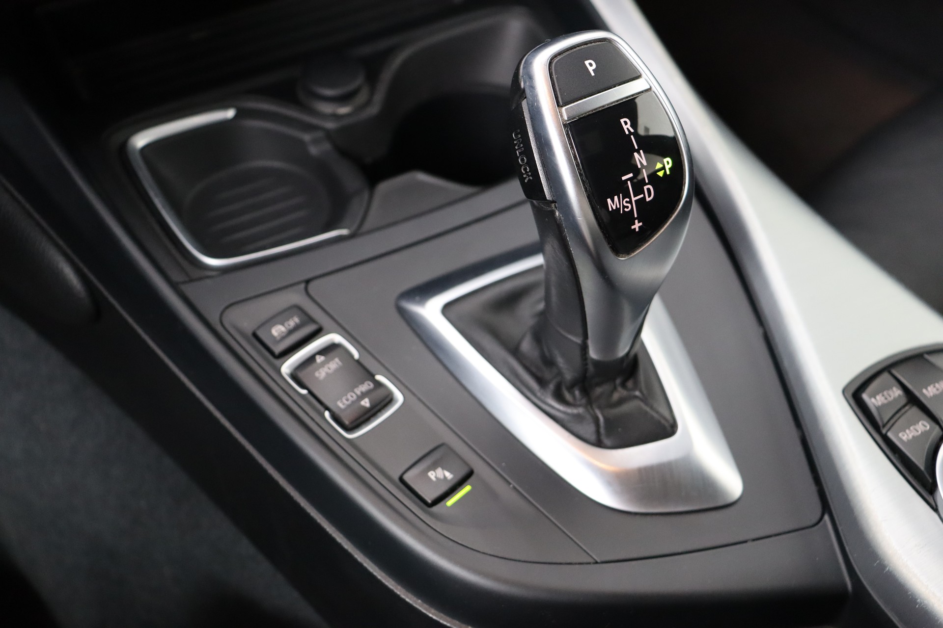 BMW M135i STEPTRONIC ** MILLTEK ** HECKANTRIEB **-image-29