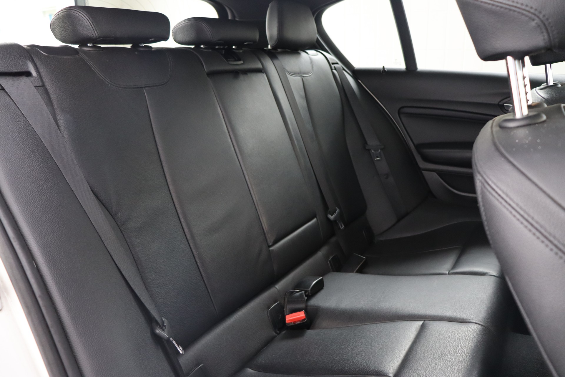 BMW M135i STEPTRONIC ** MILLTEK ** HECKANTRIEB **-image-18