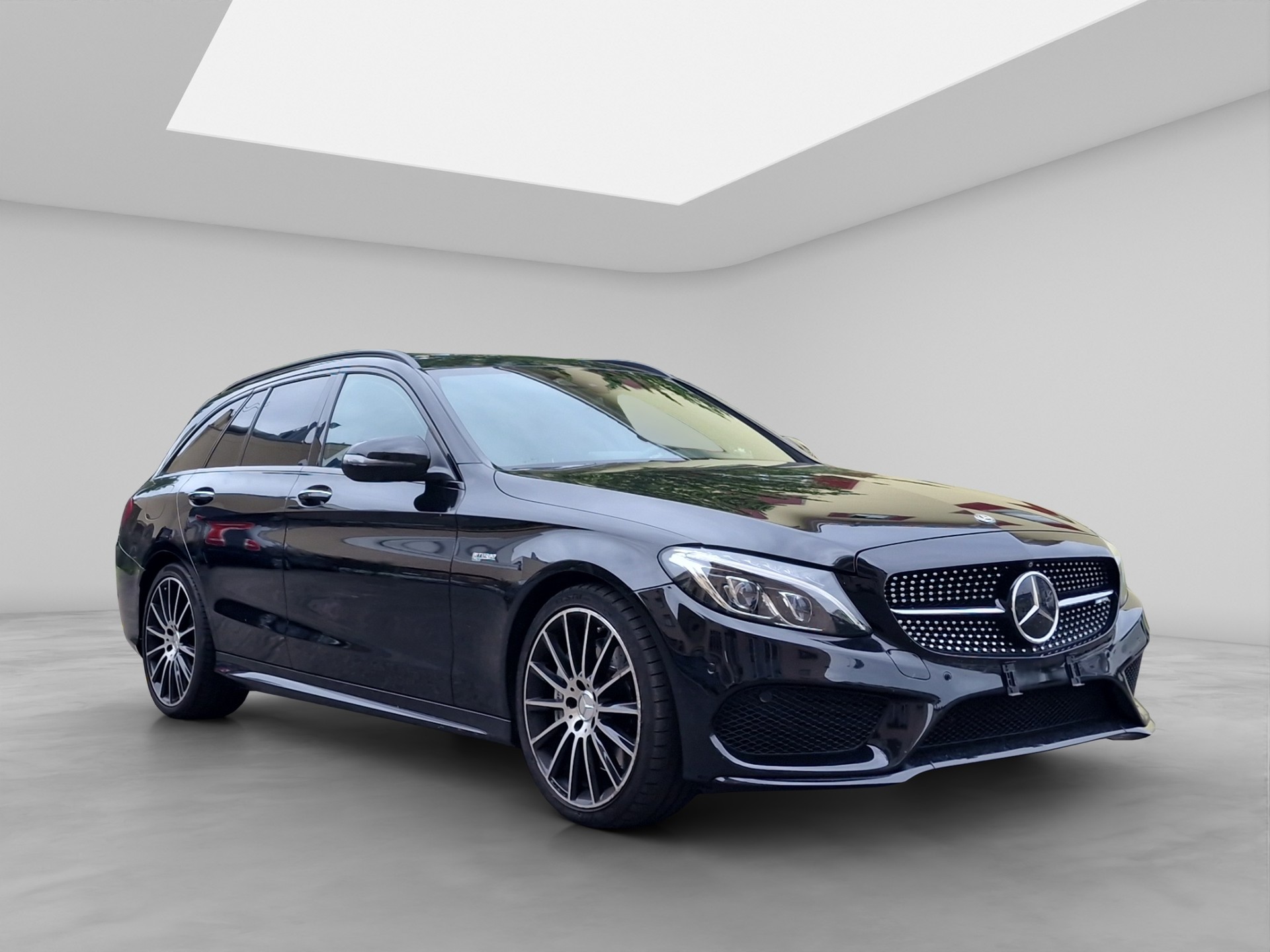 MERCEDES-BENZ C 43 AMG 4Matic 9G-Tronic-image-7
