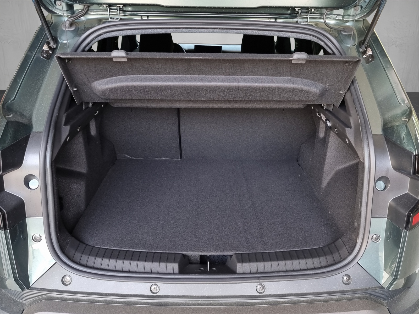 DACIA Duster 1.8 Hybrid Journey-image-9