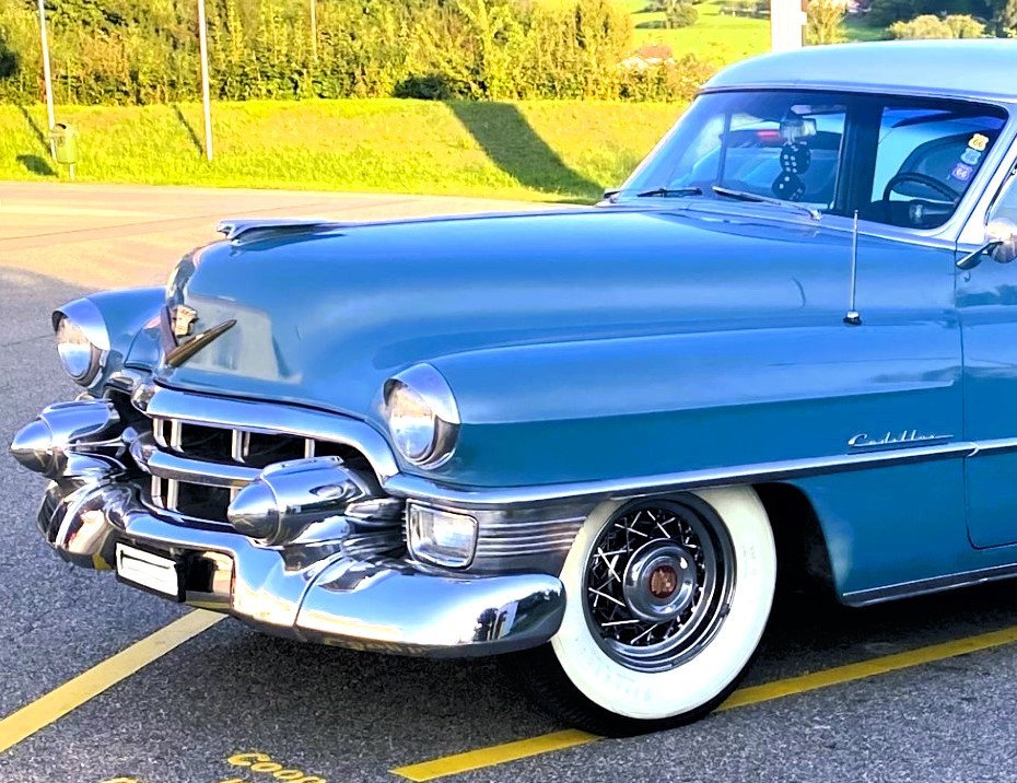 CADILLAC SERIES 62-image-2
