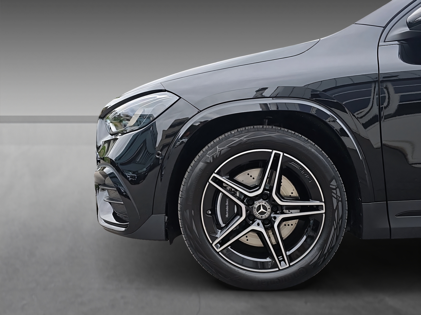 MERCEDES-BENZ GLA 250 4Matic Swiss Star-image-6