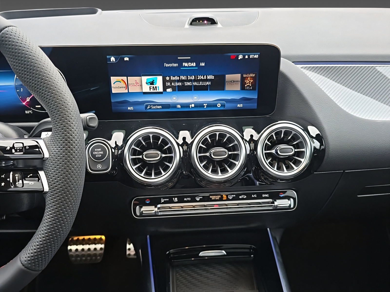 MERCEDES-BENZ GLA 250 4Matic Swiss Star-image-9