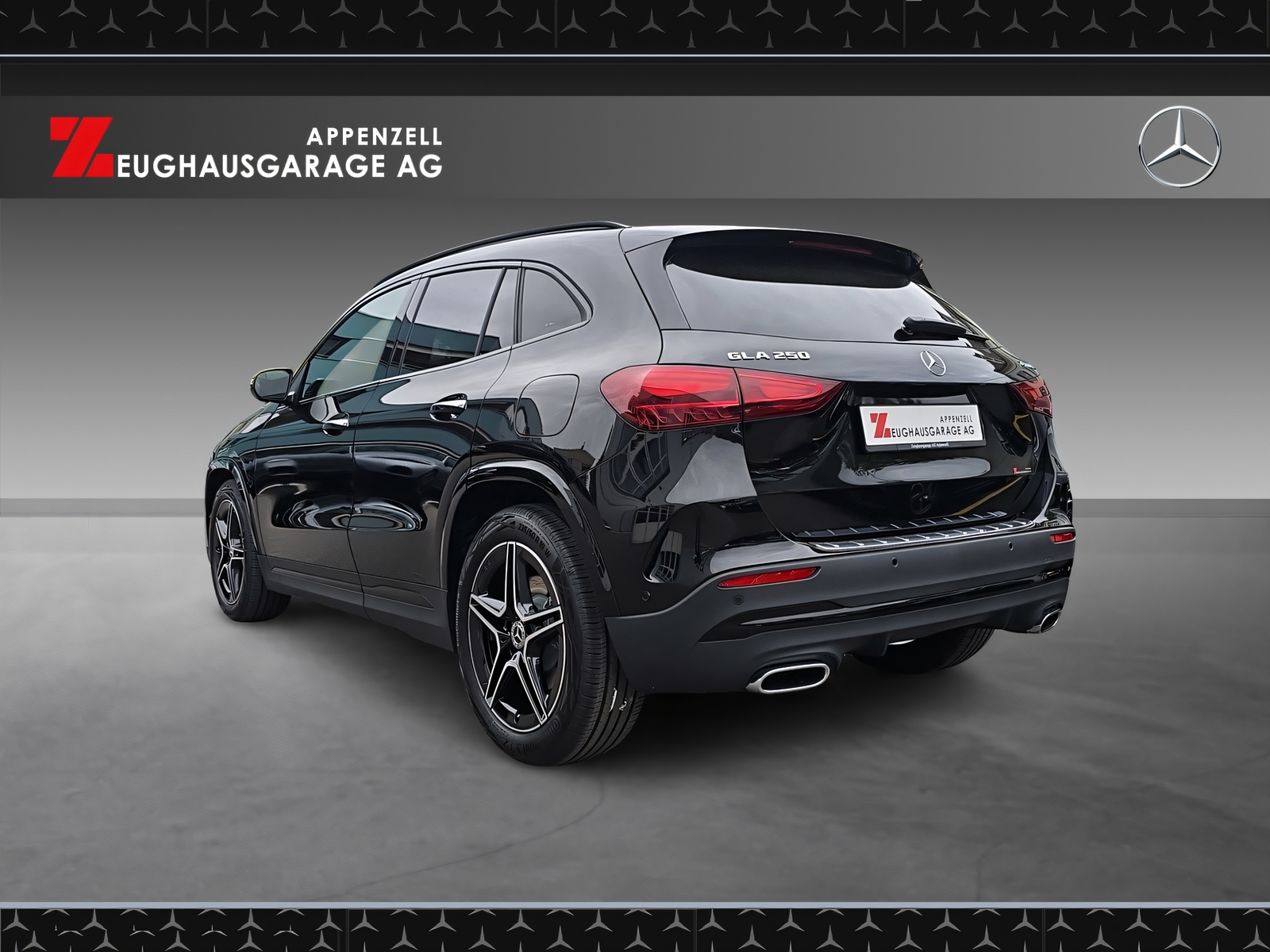MERCEDES-BENZ GLA 250 4Matic Swiss Star-showroom-element-2