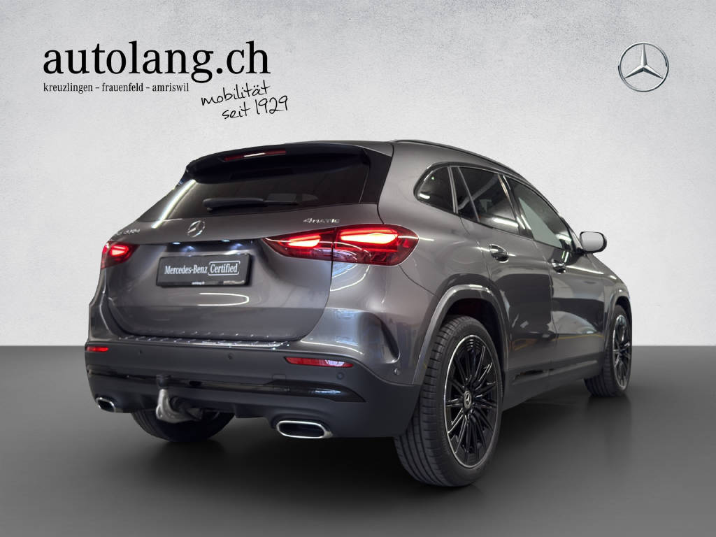 MERCEDES-BENZ GLA 220 d AMG Line 4Matic Swiss Star-showroom-element-3