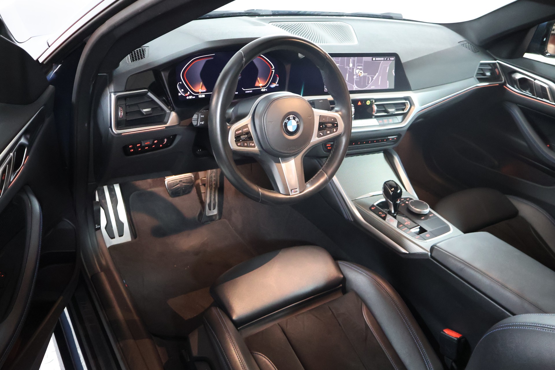 BMW 420i Coupé M Sport Steptronic-image-9