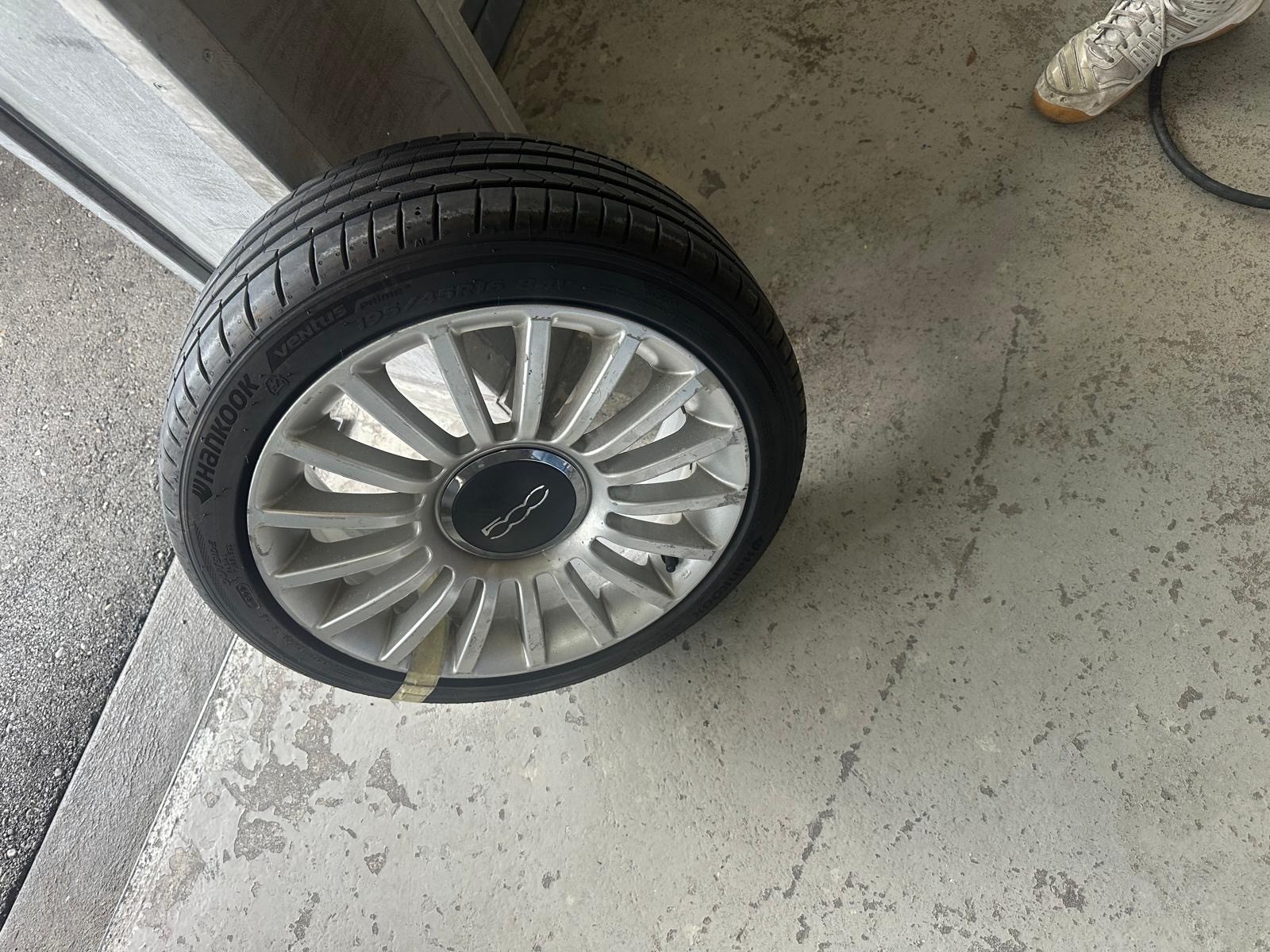 FIAT 500 1.2 Sport-image-12