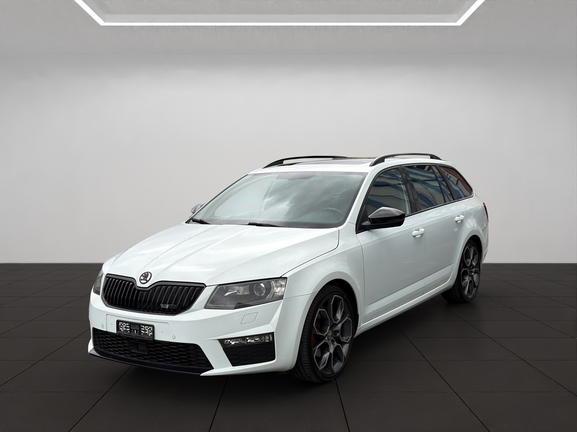 SKODA Octavia Combi 2.0 TDI RS 4x4 DSG-image-4