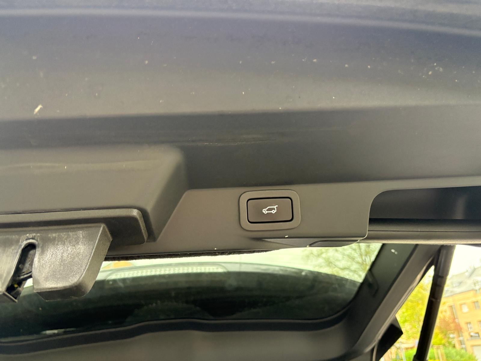 LAND ROVER Range Rover Sport 3.0 SDV6 HSE Dynamic Automatic-image-11