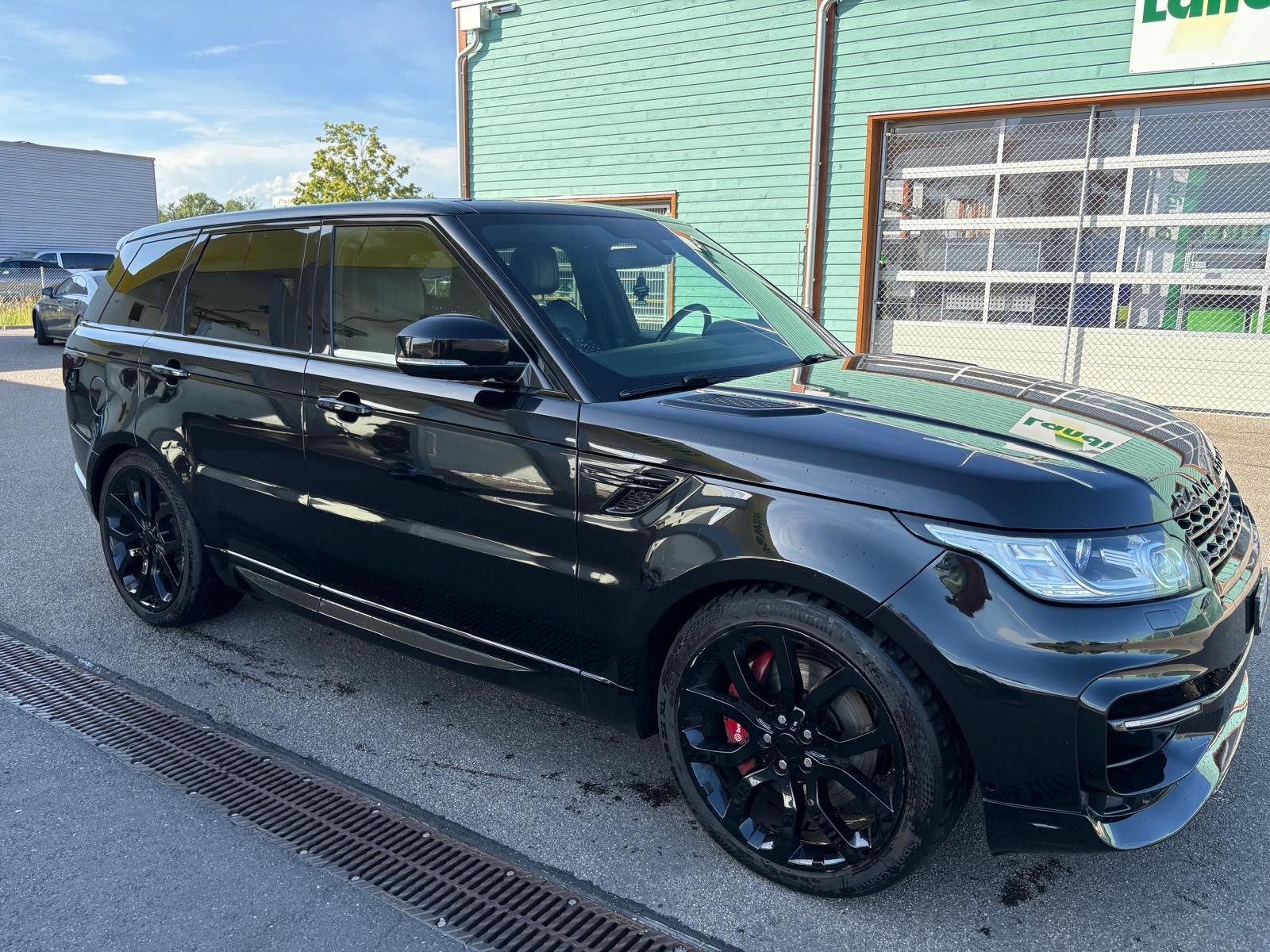 LAND ROVER Range Rover Sport 3.0 SDV6 HSE Dynamic Automatic-showroom-element-1