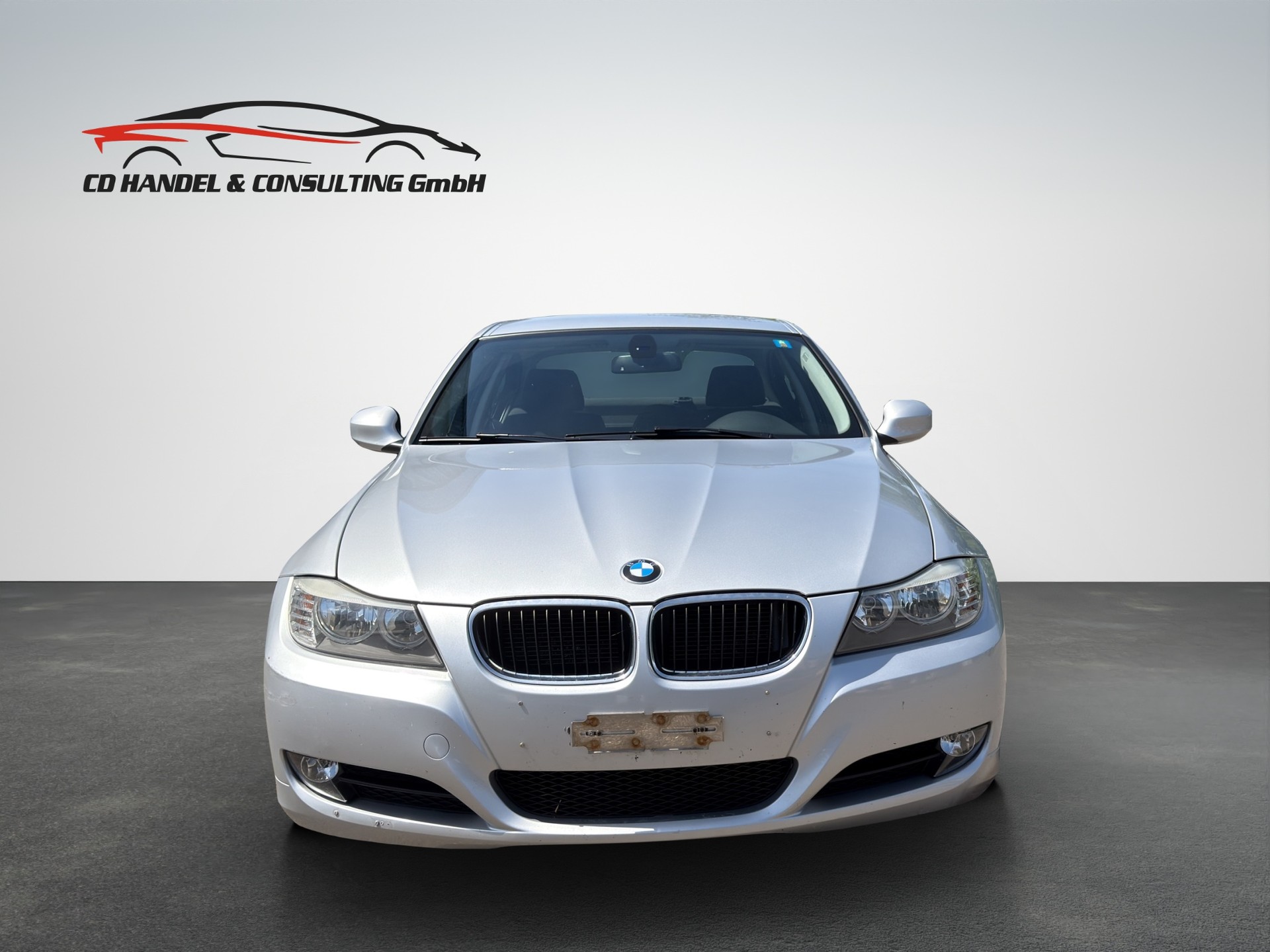 BMW 320-image-1