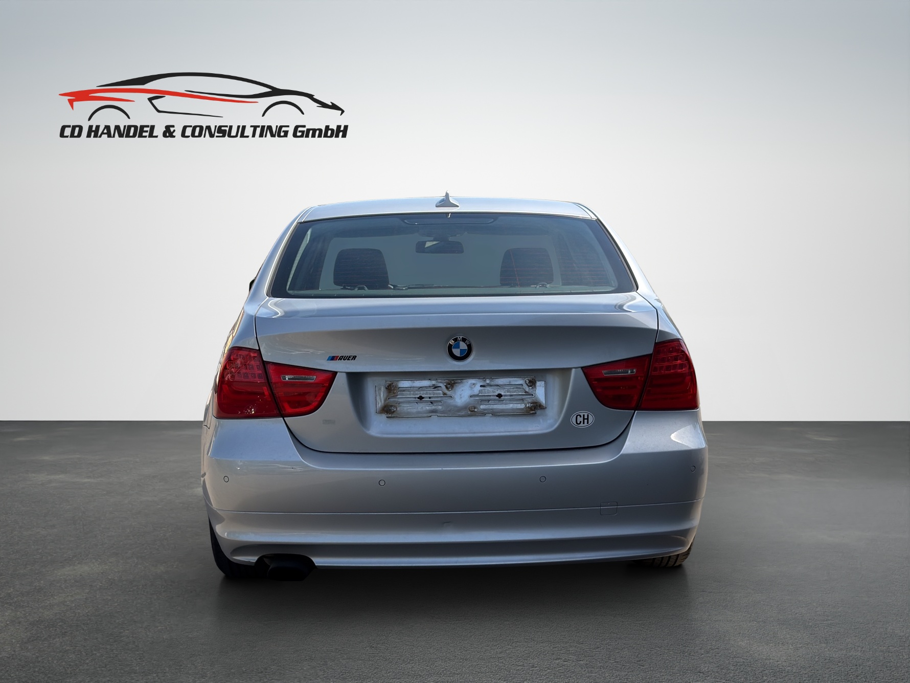 BMW 320-image-7