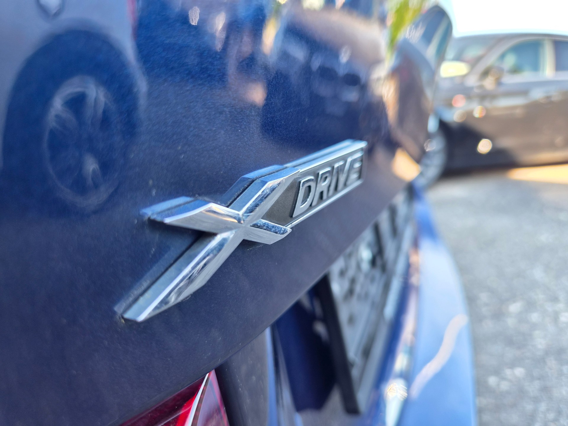 BMW 320d xDrive Touring Edition Sport Line Steptronic-image-25