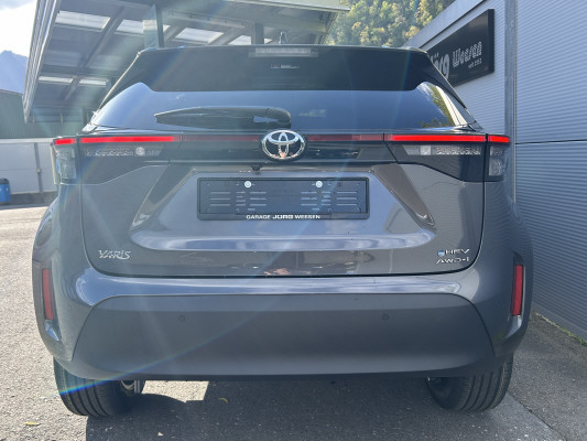 TOYOTA Yaris Cross 1.5 Trend AWD-image-4