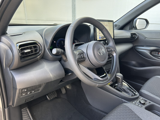 TOYOTA Yaris Cross 1.5 Trend AWD-image-9