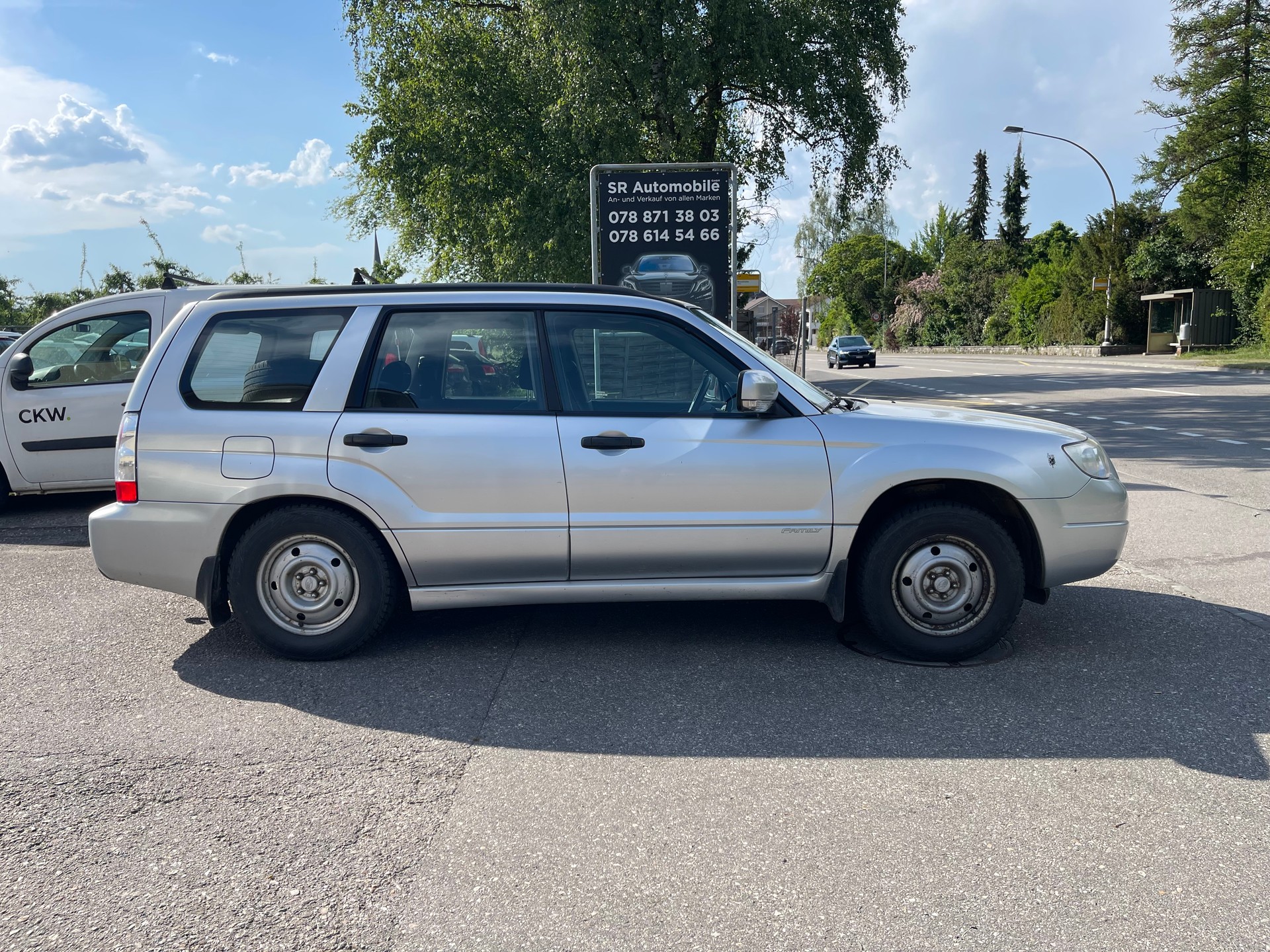 SUBARU Forester 2.0X (Swiss)-image-5