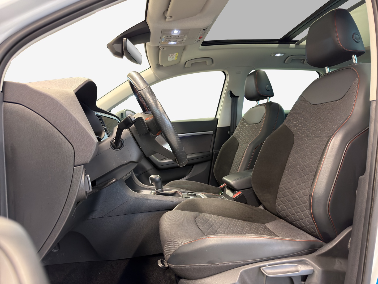 SEAT Ateca 2.0 TSI Hola FR 4Drive DSG-image-7