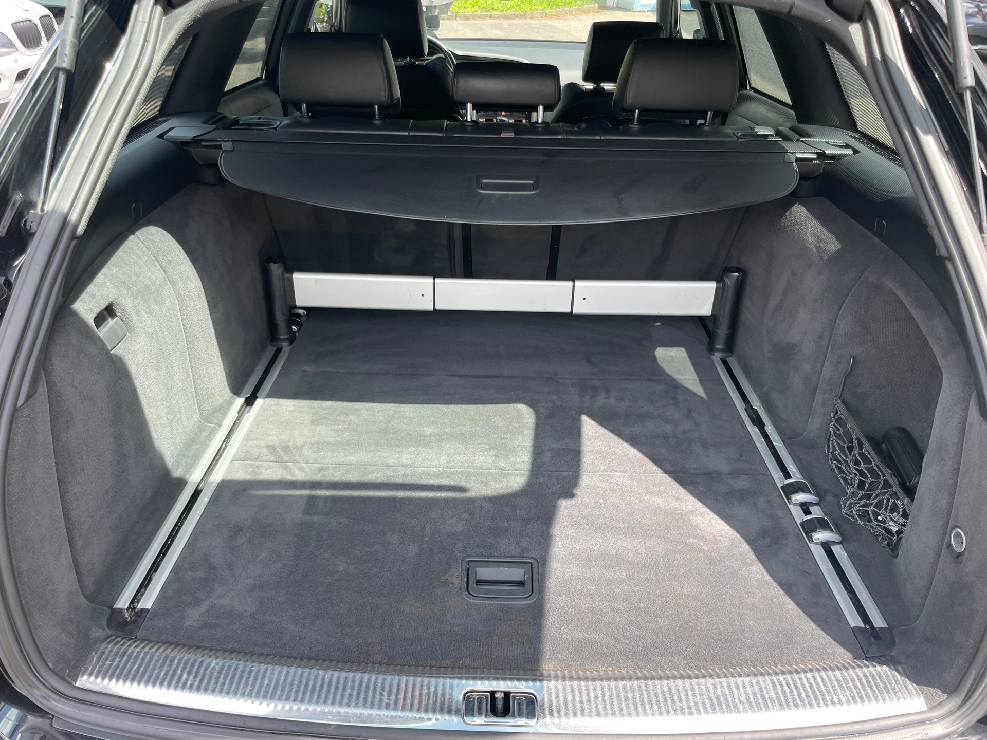 AUDI A6 Avant 3.0 V6 TDI quattro S-LINE-image-10