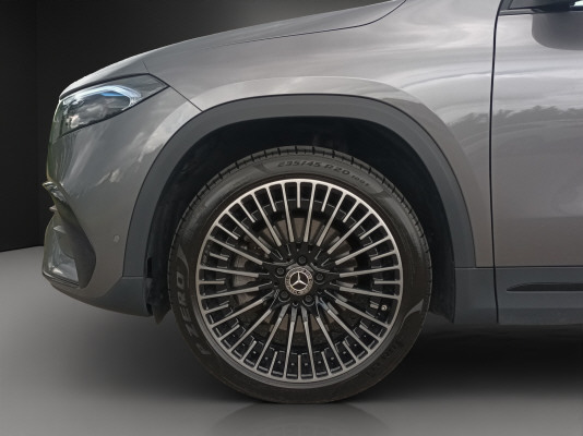 MERCEDES-BENZ EQA 350 AMG Line 4Matic-image-5