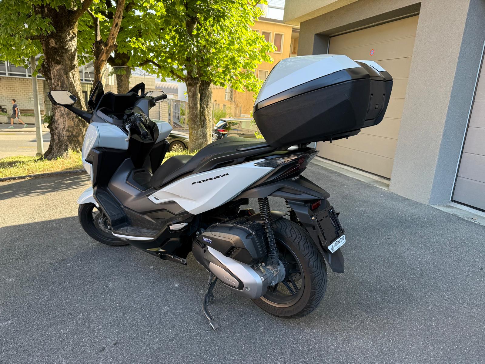 HONDA Nss 125 Forza ABS-image-4