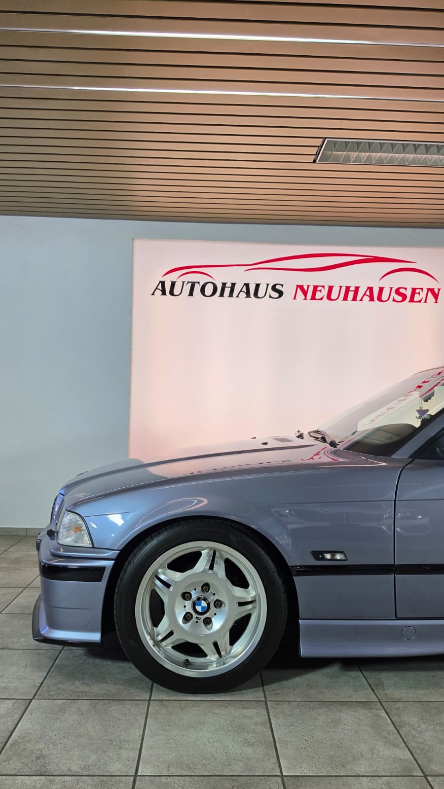 BMW E36 325i Cabrio, TOP FAHRZEUG, FRISCH AB SERVICE UND FRISCH AB MFK OPTISCH UND TECHNISCH EINWANDFREI LIEBHABER FAHRZEUG.-image-4