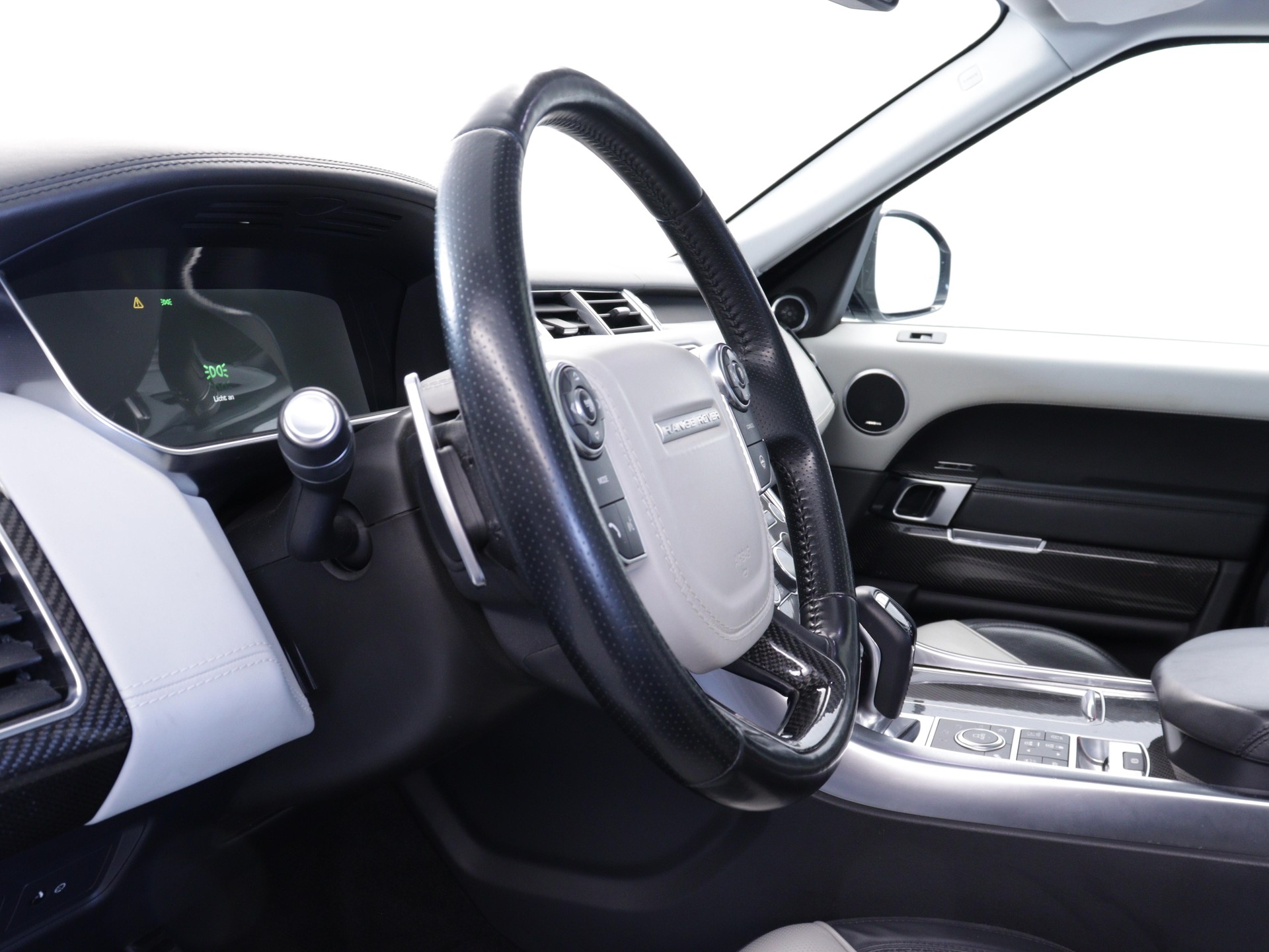 LAND ROVER Range Rover Sport 5.0 V8 SC SVR-image-7