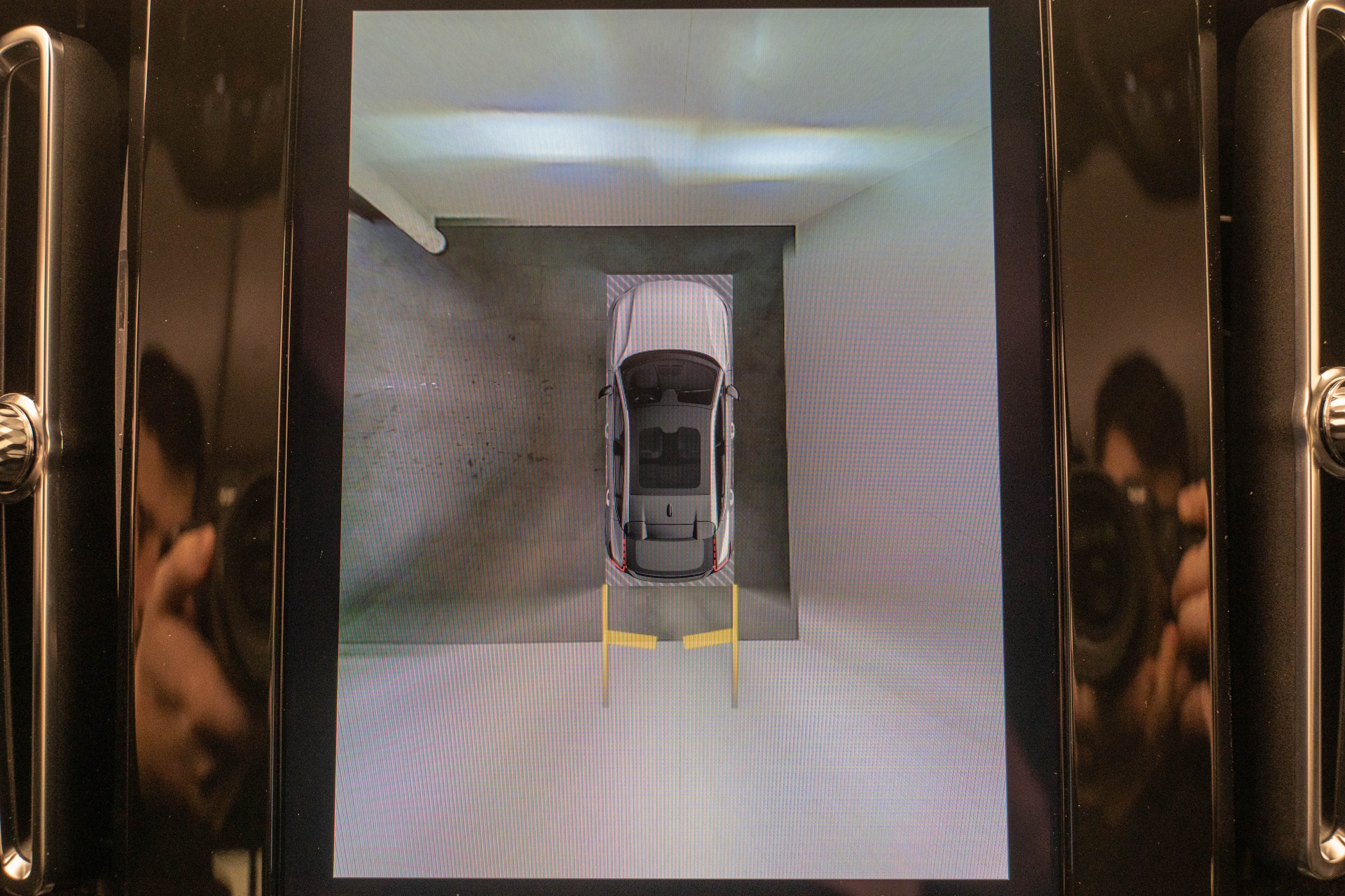 VOLVO C40 P8 Twin Recharge Ultimate AWD-image-14