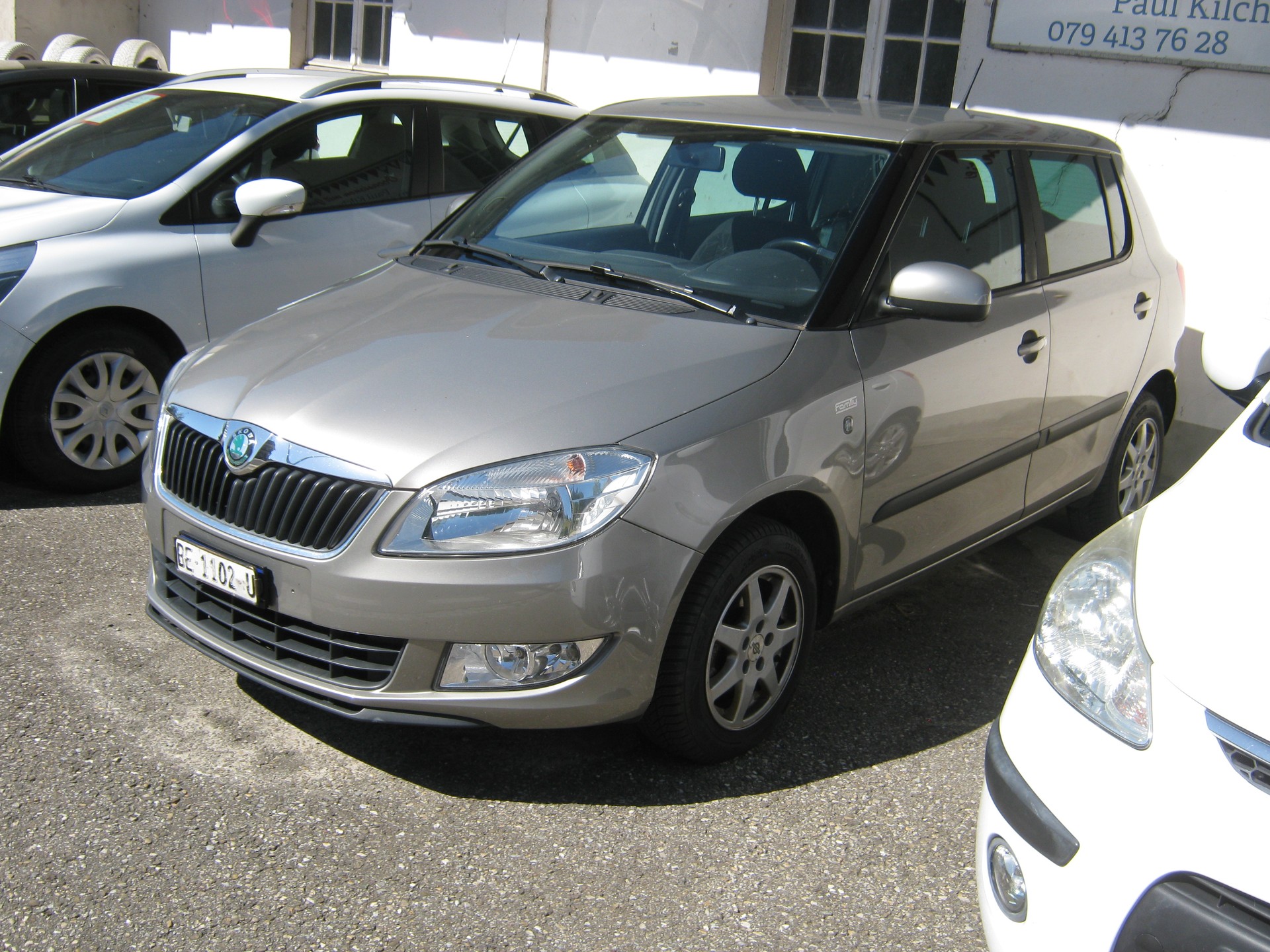 SKODA Fabia 1.2 TSI Ambition Plus-image-3