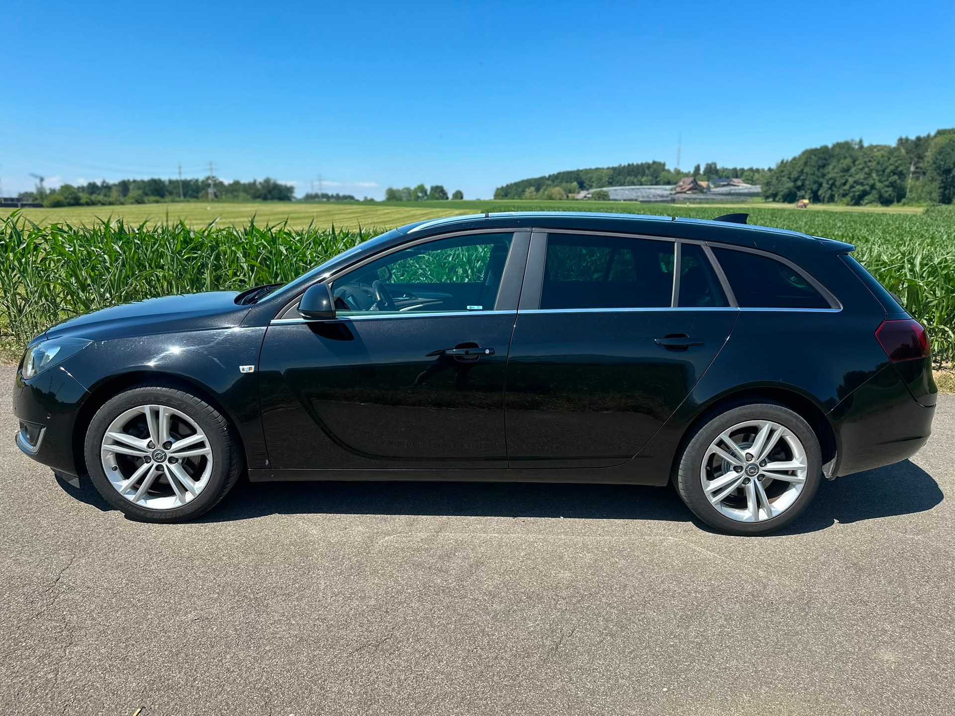 OPEL Insignia Sports Tourer 2.0 CDTI Edition 4WD Aut.-image-8