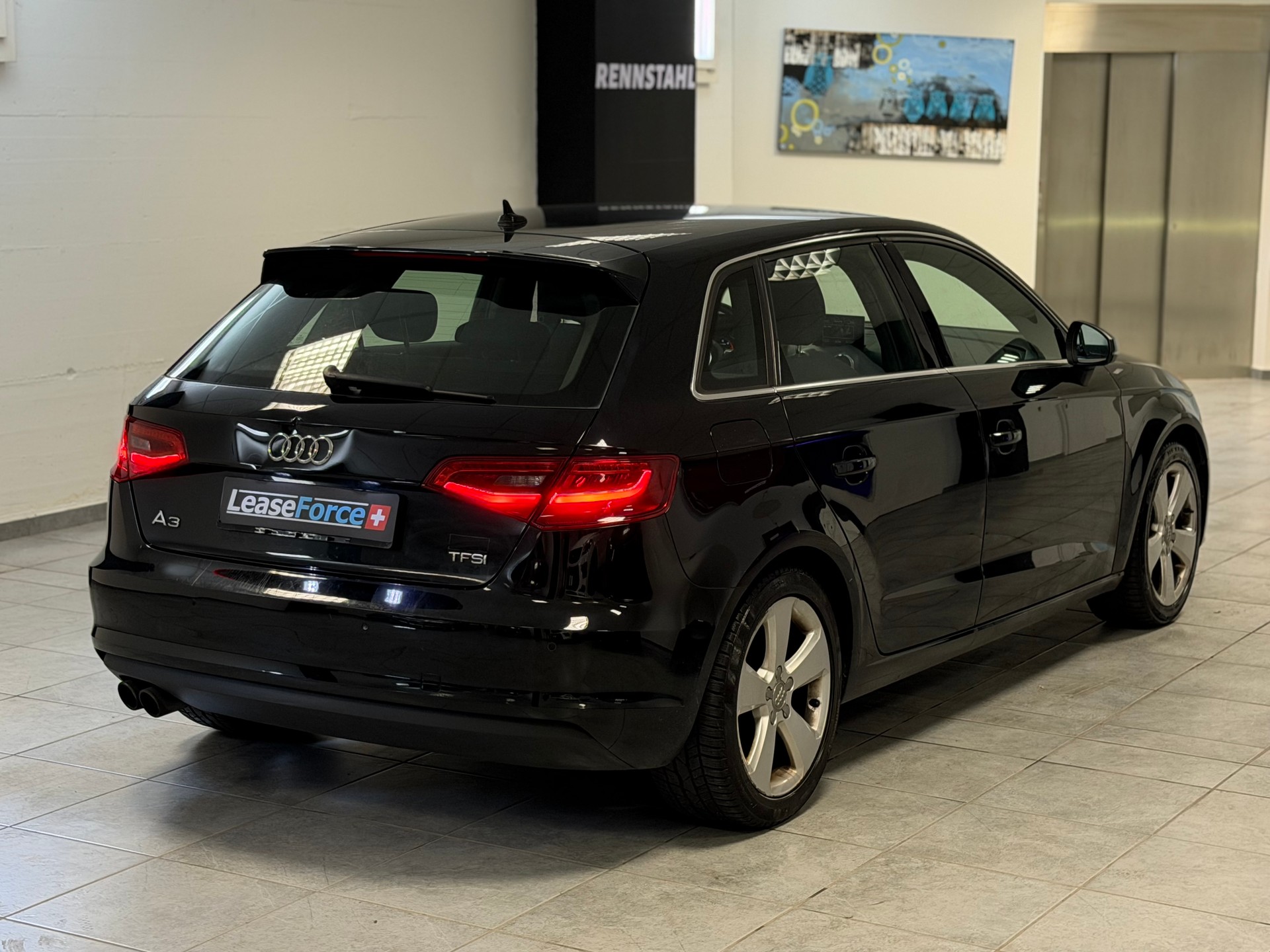 AUDI A3 Sportback 1.4 TFSI Ambition S-tronic-image-14